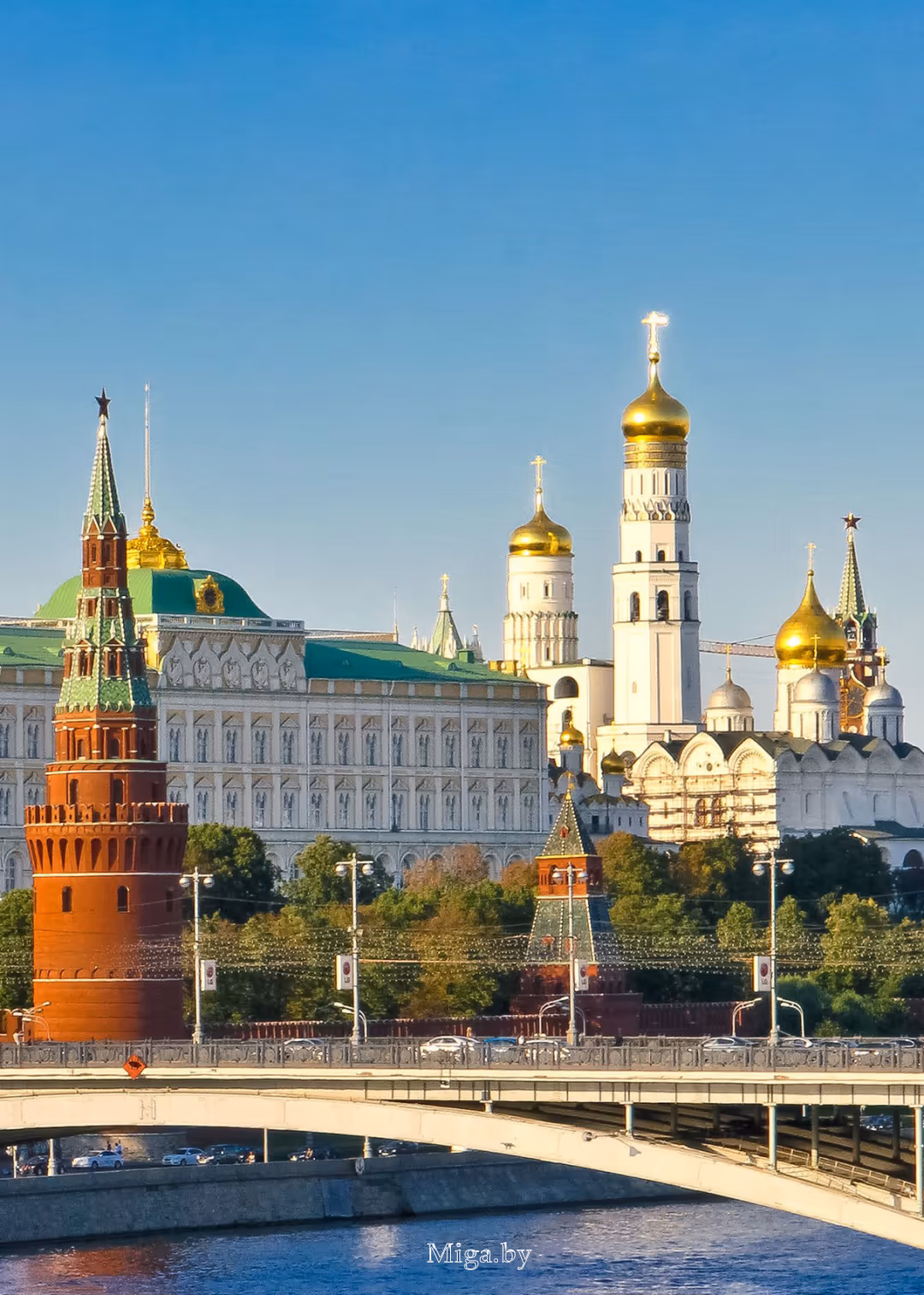 Экскурсии в Москву